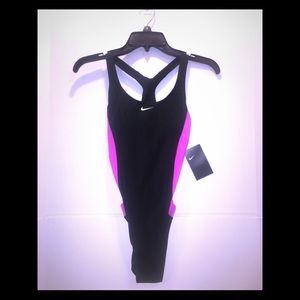 Nike swimsuit one piece S New with tags